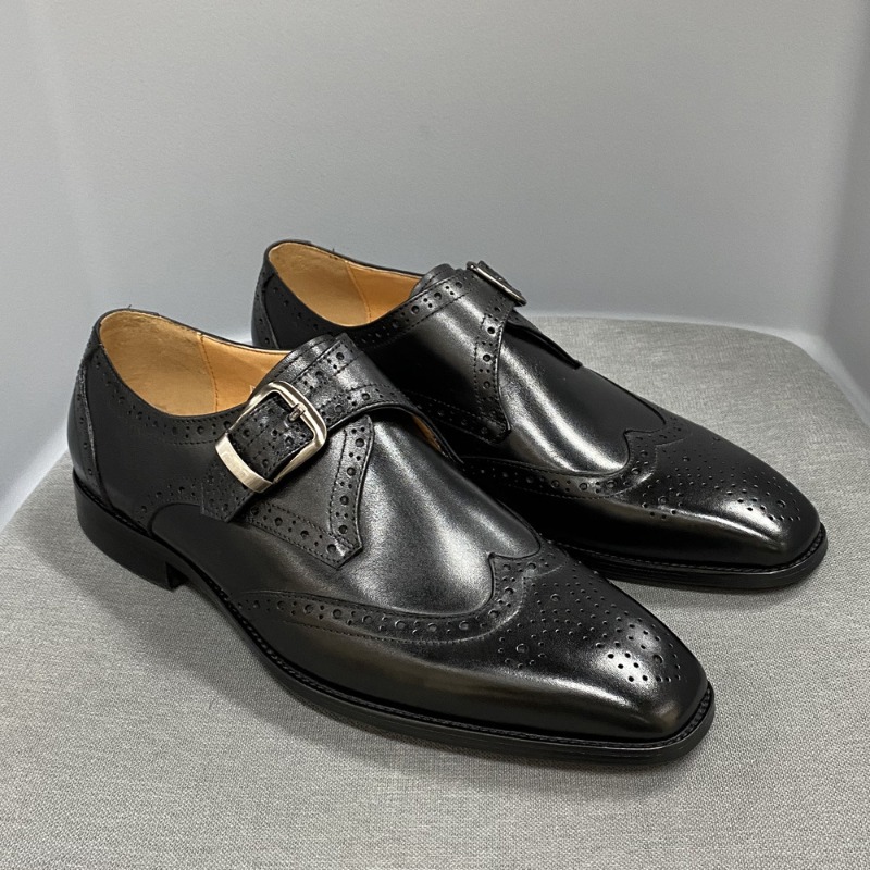Men'S Formal Party Wear Shoes - メンズカジュアルシューズ彫刻革シングルシューズファッション中空メタルバックルデザインビジネス結婚式フォーマルウェア男性靴