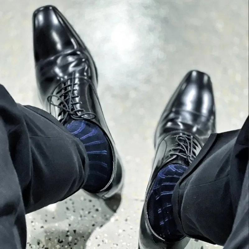 Men'S Formal Style - メンズストライプソックス、超薄シルクフォーマルドレススーツ用ロングソックス、セクシーなシースルーストッキング、エロティックな男性用ビジネスドレスソックス