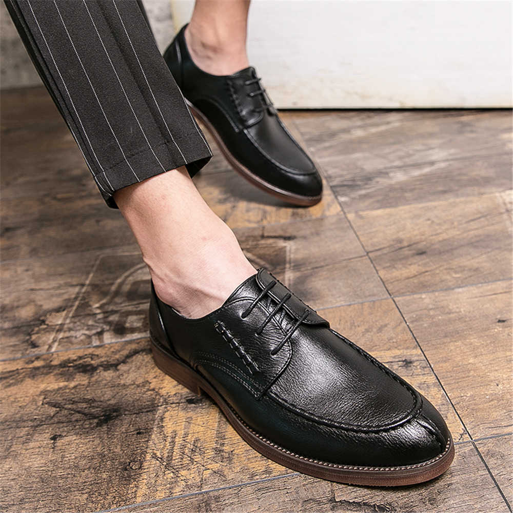 エレガントな滑り止め大型メンズシューズカジュアルスニーカー男 - Men'S Holiday Formal Wear のレビューと価格