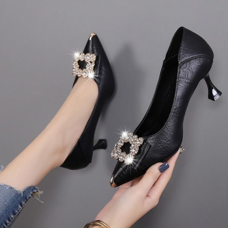 女性用セクシーハイヒール クラシックレディースパンプス 秋  - Men Formal Wear Shoes のレビューと価格
